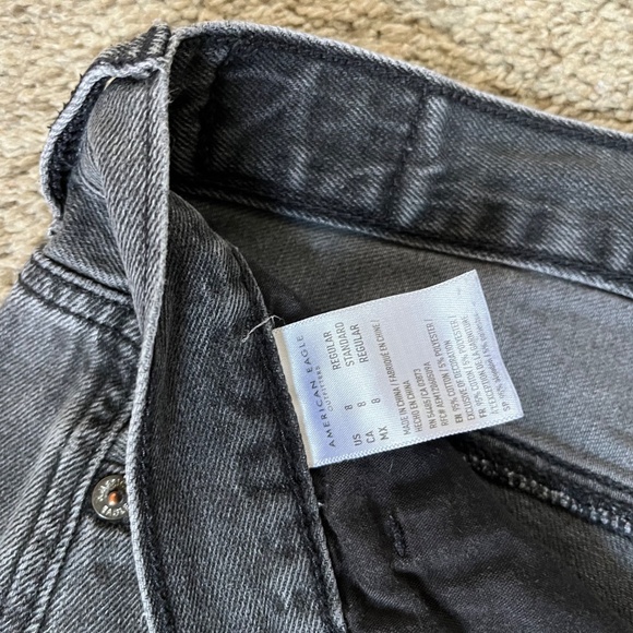 American Eagle Dark Gray Super Distressed Jeans - Picture 3 of 7